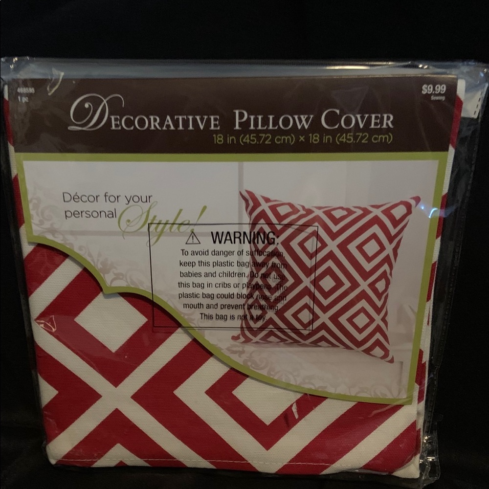 NEW Red and Cream Patterned 18x18 Pillow Cover